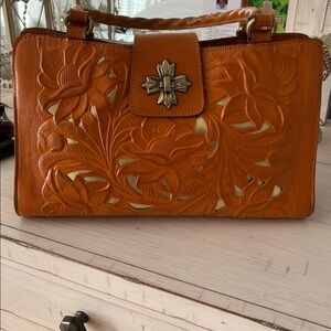 Patricia Nash leather purse